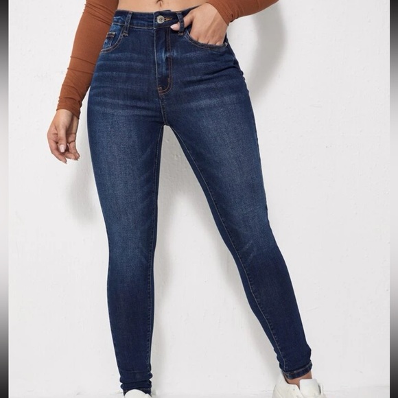 SHEIN High Stretch Skinny Jeans, Medium (6) - Picture 1 of 1